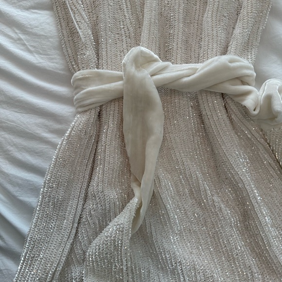 Retrofete Ella Dress size XS. Worn ONCE and dry cleaned. - Picture 4 of 9